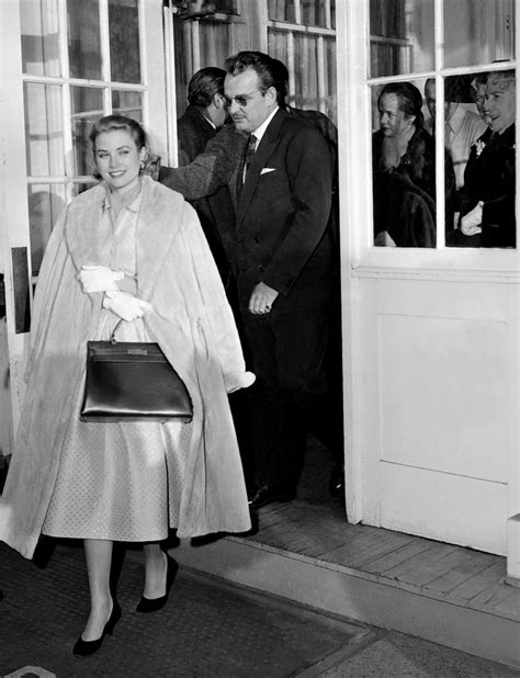 grace kelly hermes kelly baby bump|hermes kelly bag designs.